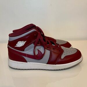 Nike burgundy grey Jordan 1s Mid trainers